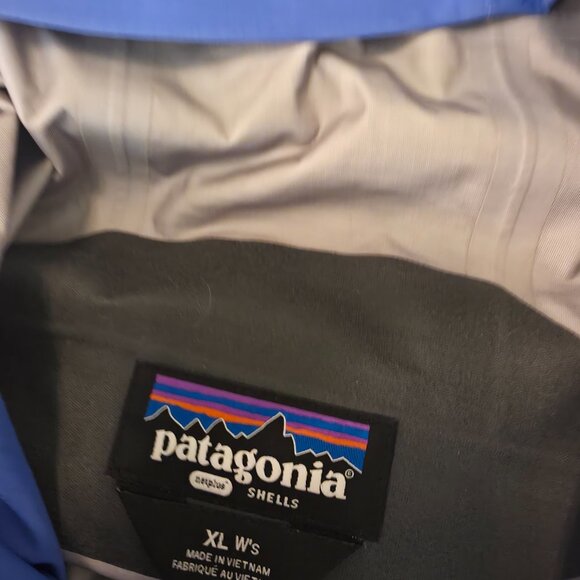 Patagonia Granite Crest Women's Raincoat XL - EUC - Picture 2 of 10